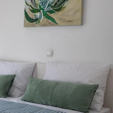 Apartment Margerita 2 Bedroom *