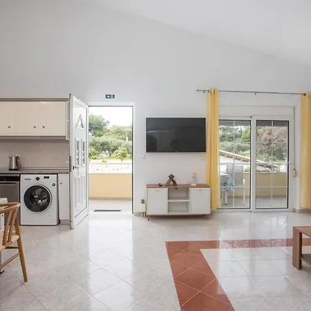 Margerita 2 Bedroom * Asgourou