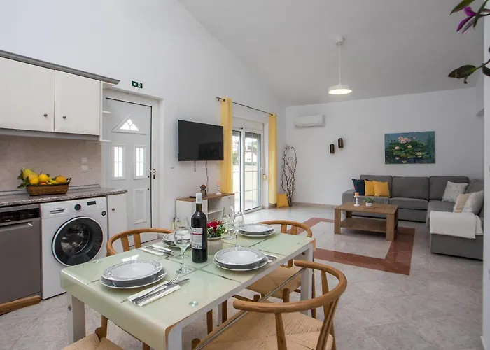 Margerita 2 Bedroom Asgourou