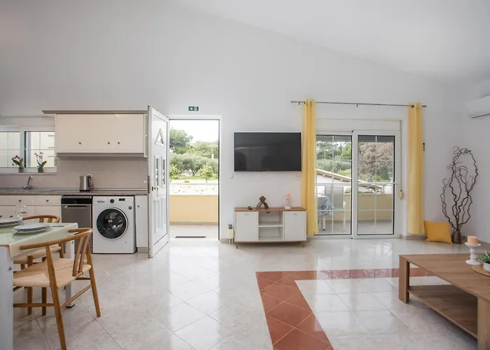 Margerita 2 Bedroom * Asgourou