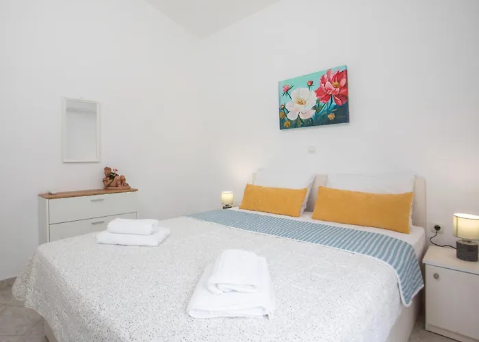 Margerita 2 Bedroom